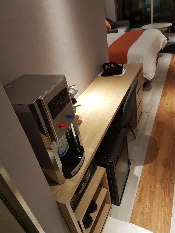 宾利酒店 中坜 外观 照片
